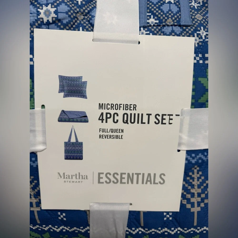 Full/Queen MARTHA STEWART Collection Holiday Sweater Quilt Shams Tote Bag set